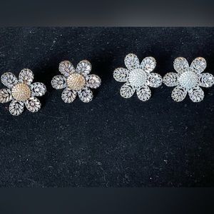 Flower CZ studs/earrings